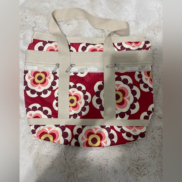 LE SPORTSAC Colourful Travel Tote - Picture 1 of 5